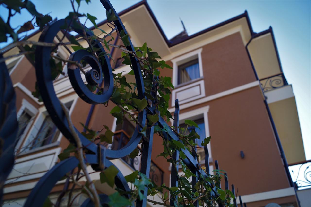 Vila Trebicka Korce Exterior foto